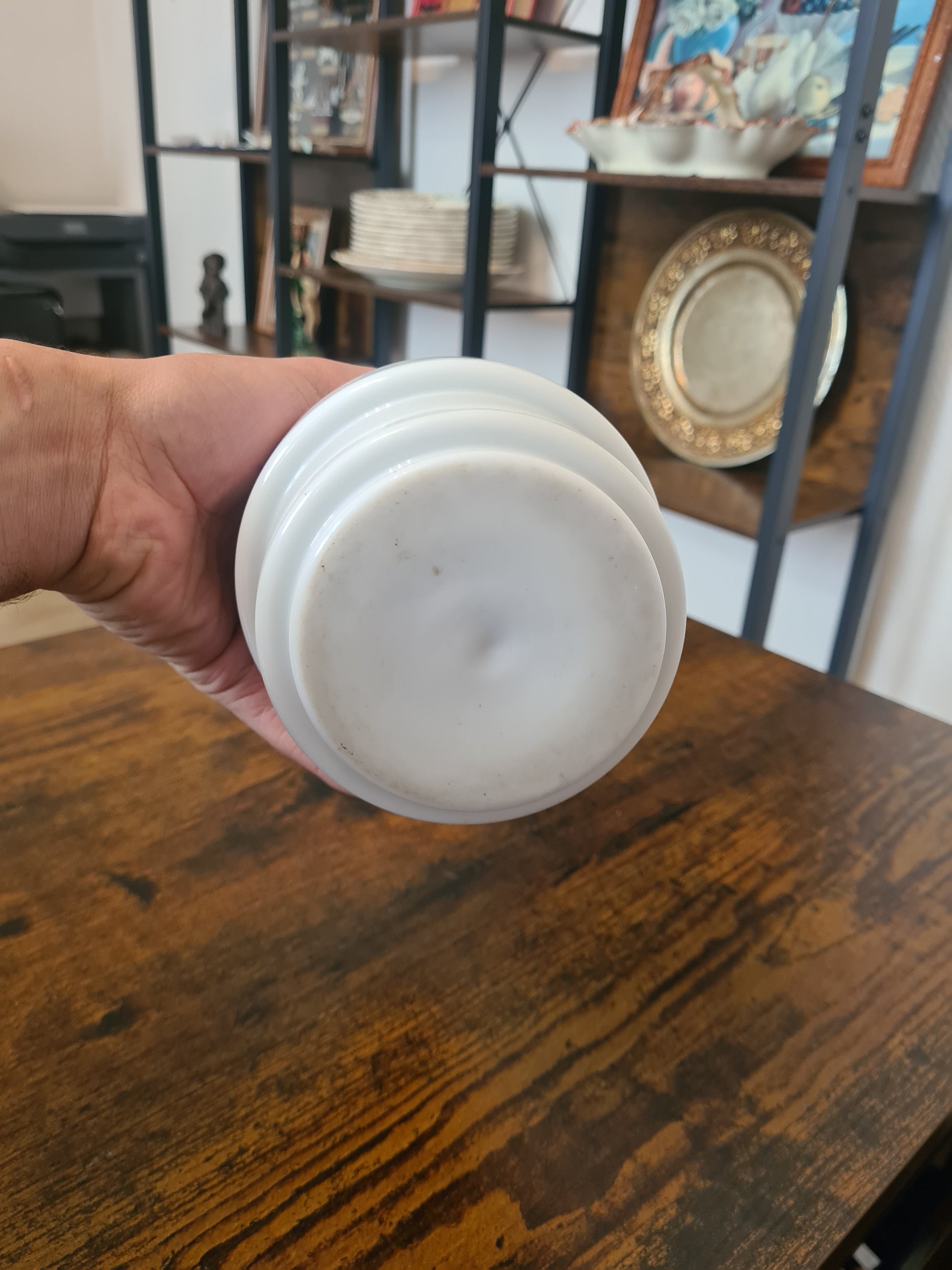 Lampe ancienne à pétrole ou à huile, en opaline et céramique