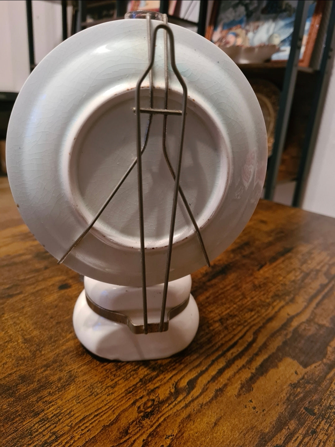 Lampe à pétrole fleurie suspendue