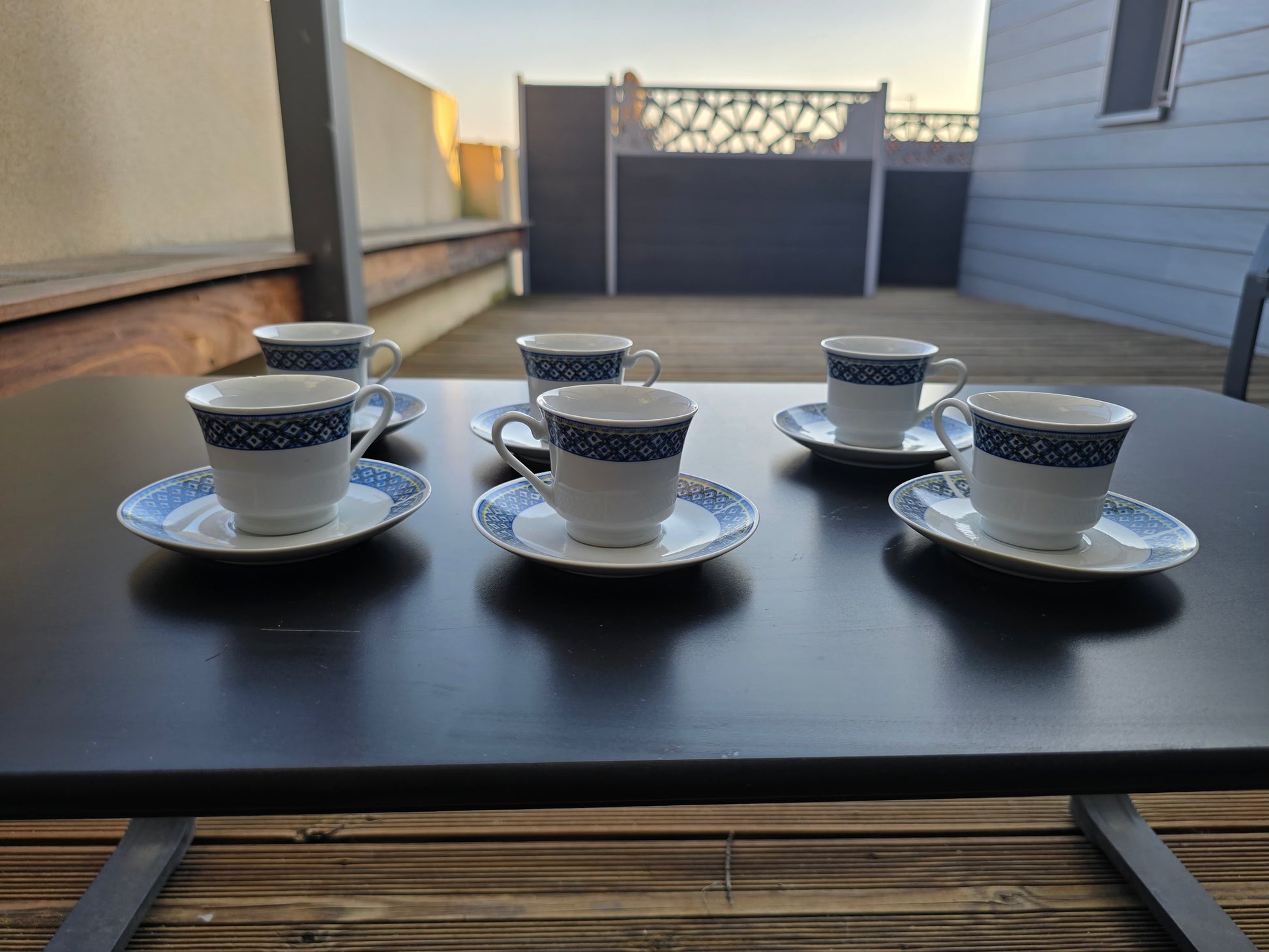 Service en fine porcelaine