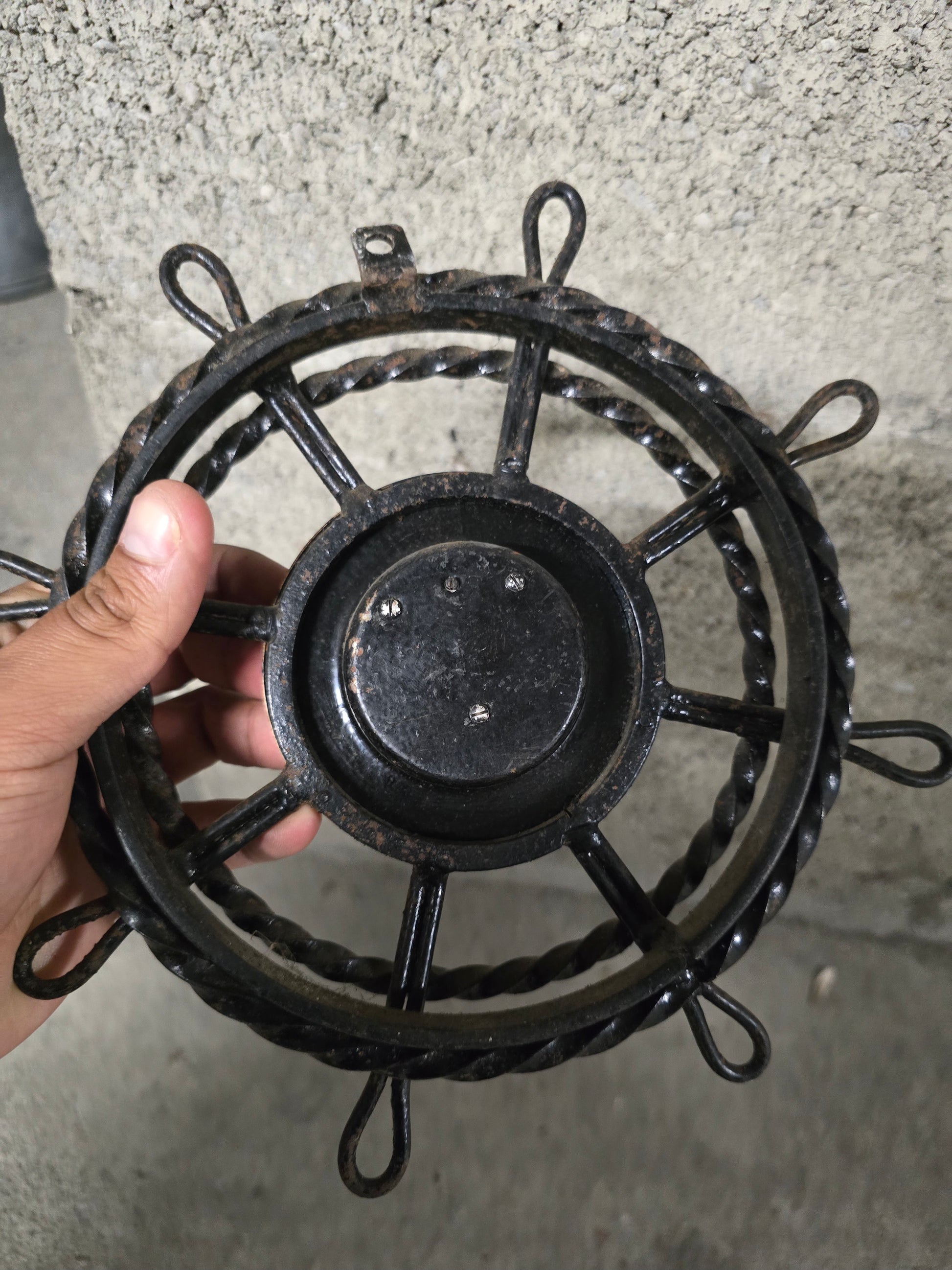 Baromètre de précision en forme de proue de bateau